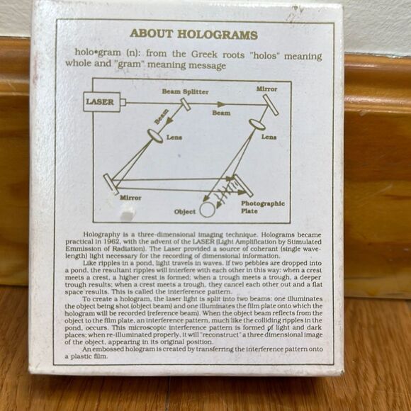 Vtg Laser Cut Gold Brass peace joy Holographic NIB - Picture 2 of 6